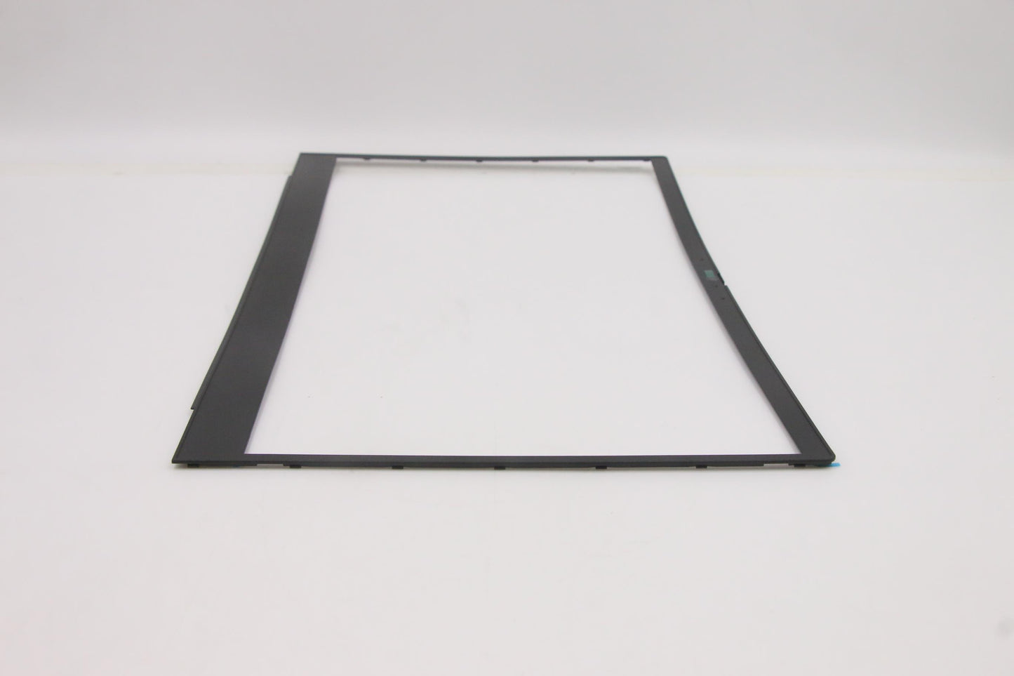 Lenovo Bezel Lcd Bezel L 21B1 W/Lens - 5B30S19026