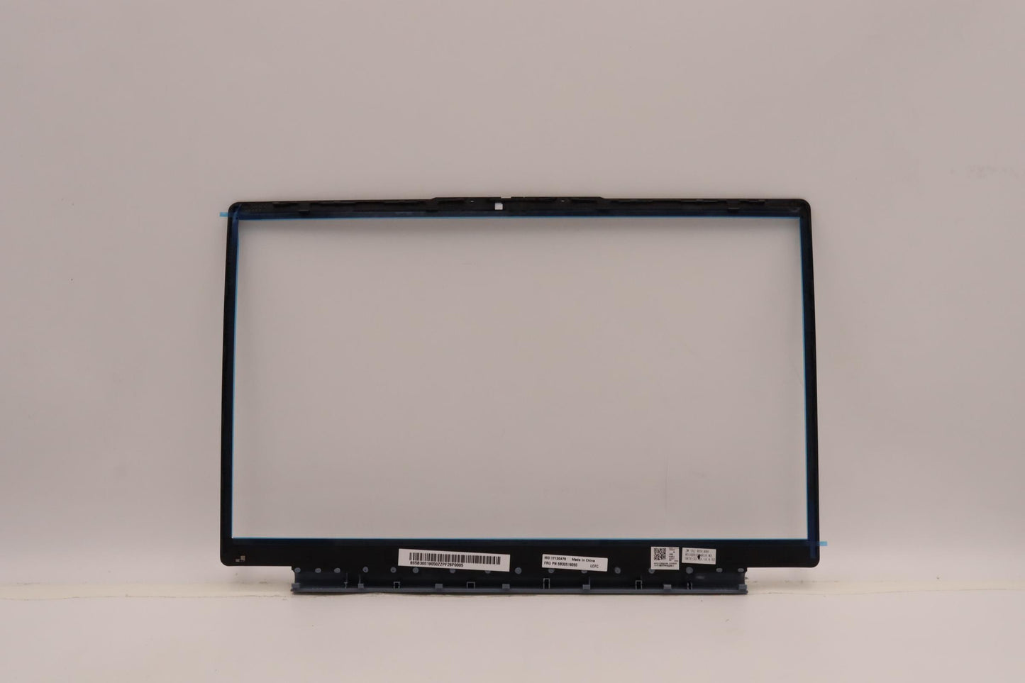 Lenovo Bezel Lcd Bezel L 82Rj M/B - 5B30S19050