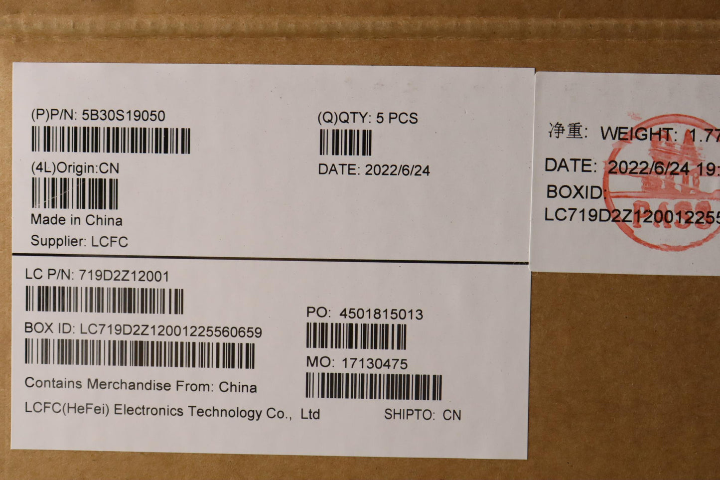 Lenovo Bezel Lcd Bezel L 82Rj M/B - 5B30S19050