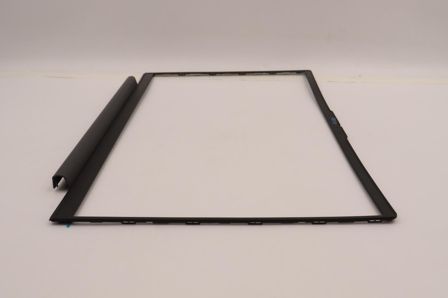 Lenovo Bezel Lcd Bezel L 82Sf Sg - 5B30S19064