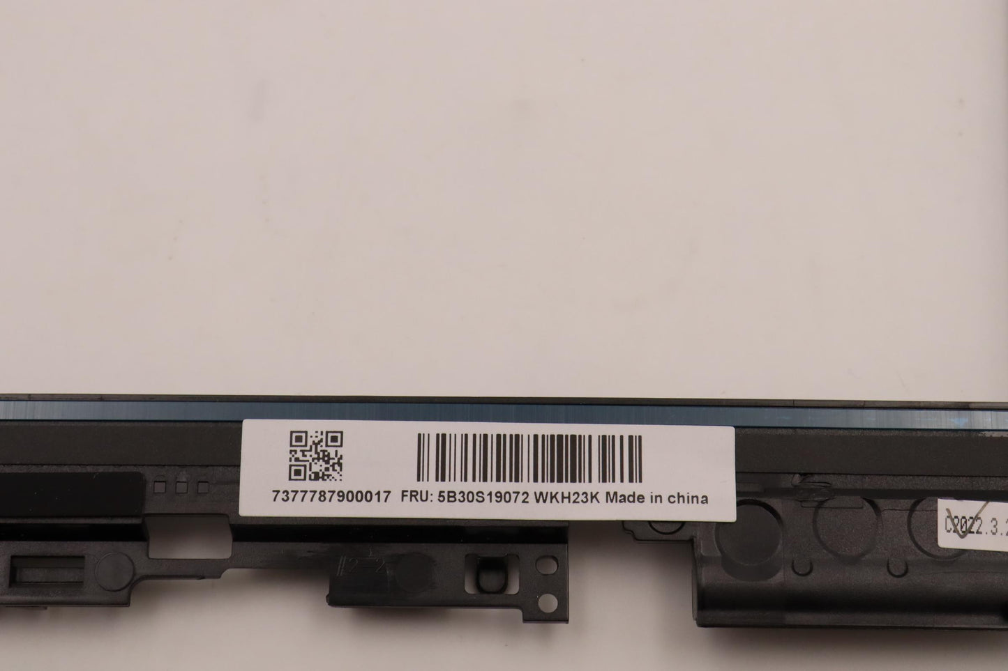 Lenovo Bezel Lcd Bezel C 82Sd 2.4T - 5B30S19072