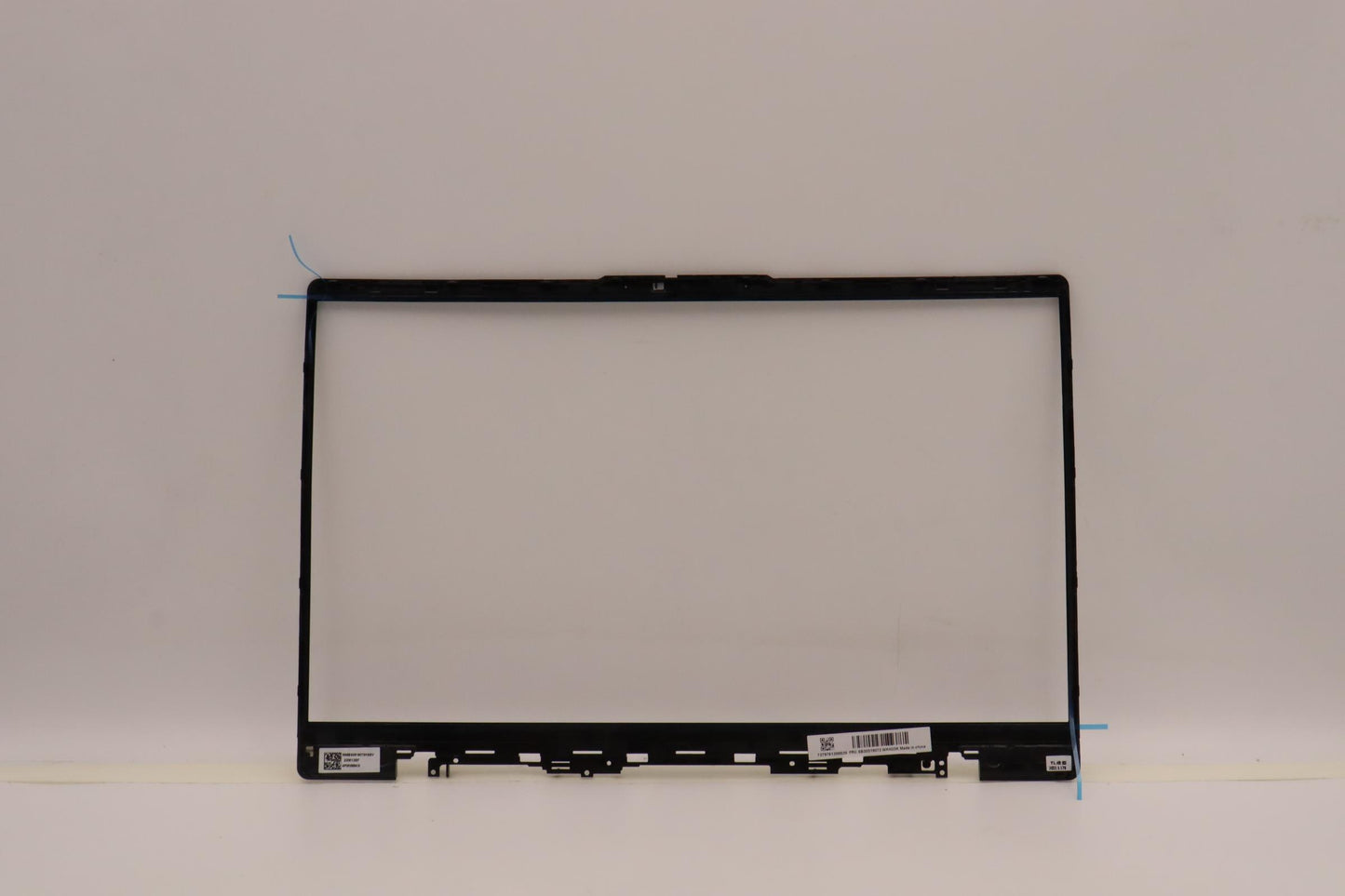 Lenovo Bezel Lcd Bezel C 82Sd 3.0T - 5B30S19073