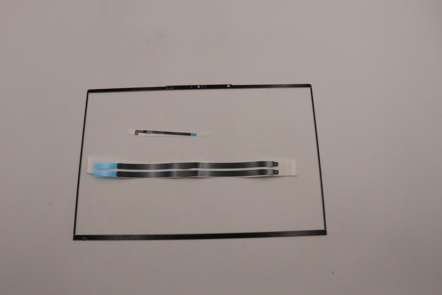 Lenovo Bezel Lcd Bezel L82Tk - 5B30S19081