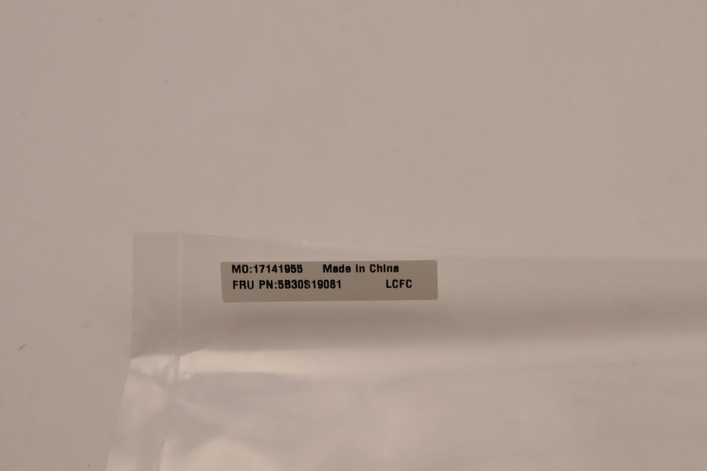 Lenovo Bezel Lcd Bezel L82Tk - 5B30S19081