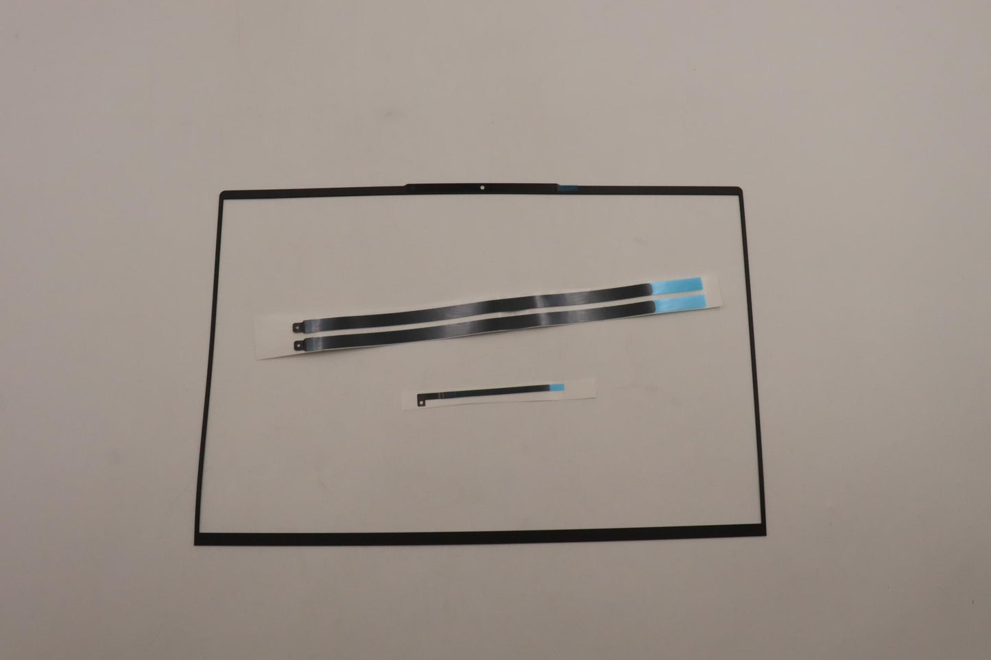 Lenovo Bezel Lcd Bezel L 82Tl Mlr Wta - 5B30S19087