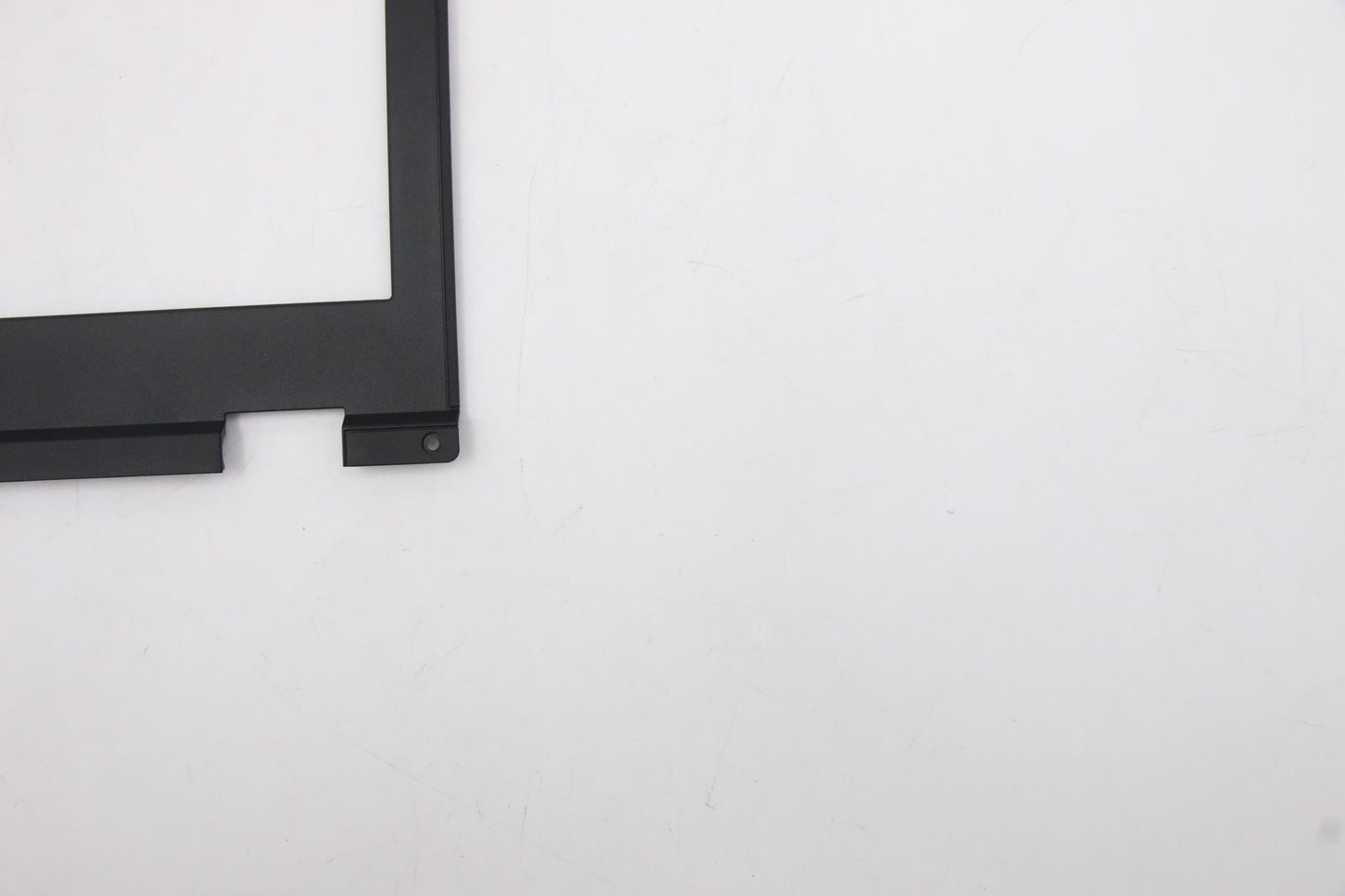 Lenovo Bezel Fru Bezel P17 B Cover Ir - 5B30Z38870
