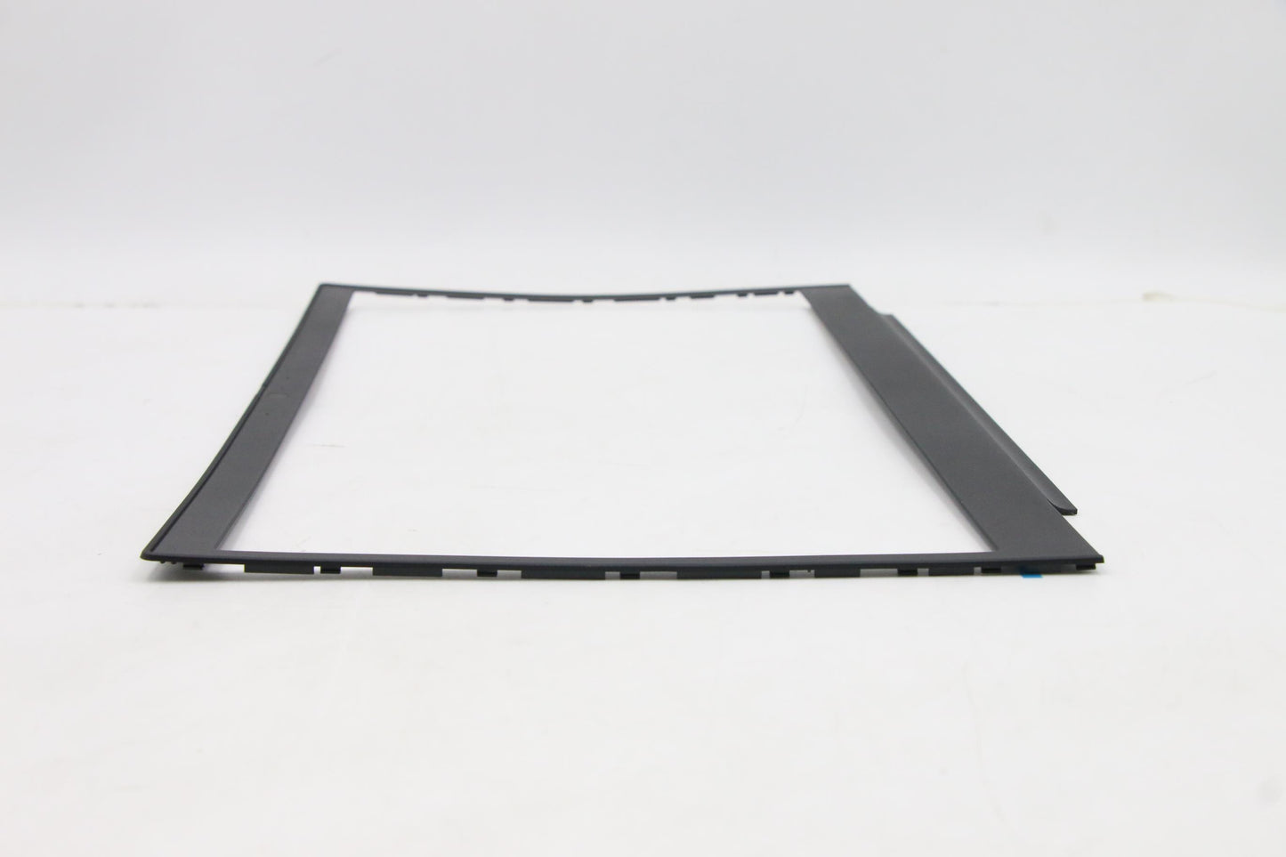 Lenovo Bezel Fru B_Cover_Sub_Assy_N_M - 5B30Z38876