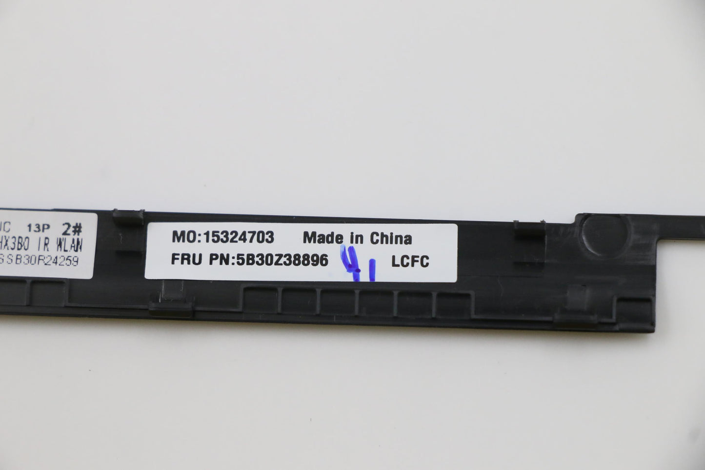 Lenovo Bezel Assembly with IR Shutter and WLAN Support - 5B30Z38896