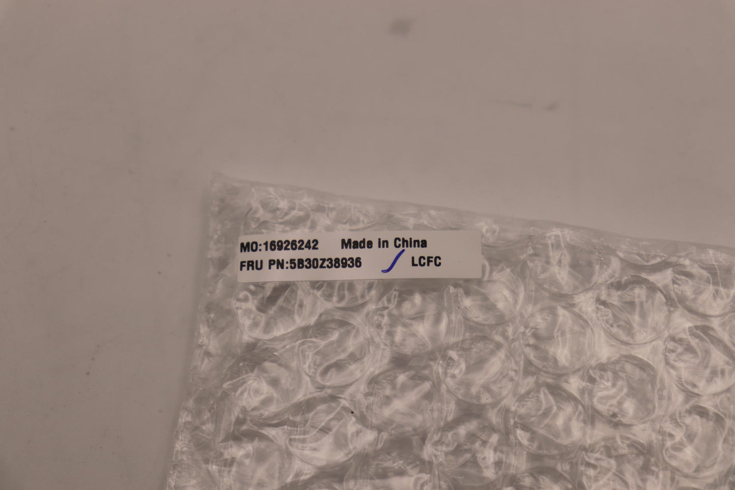 Lenovo Bezel Fru P14Sg3Bsheetwiraofta - 5B30Z38936