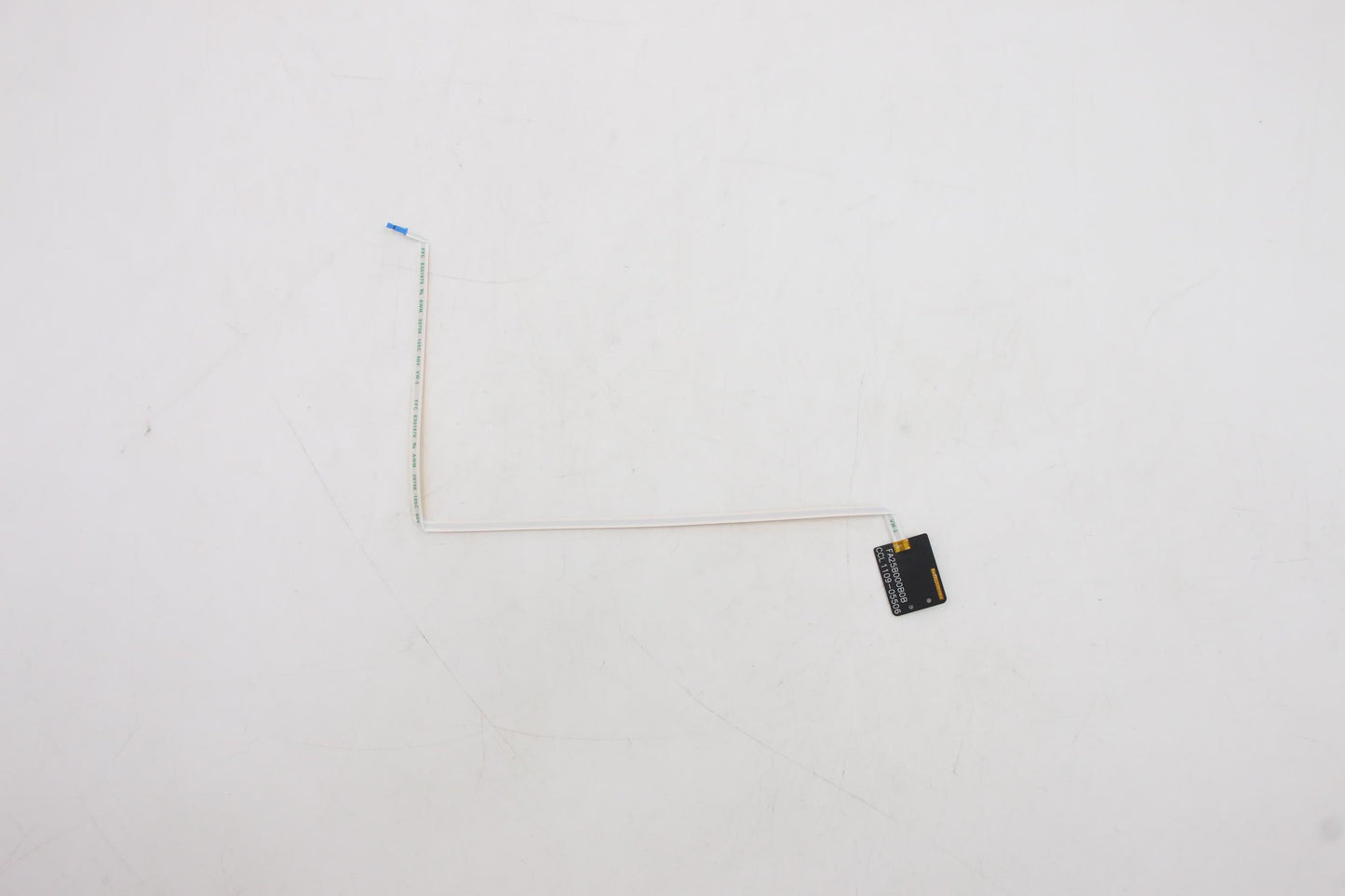 Lenovo Cable Y Logo Cable B 82Bc - 5C10S30121