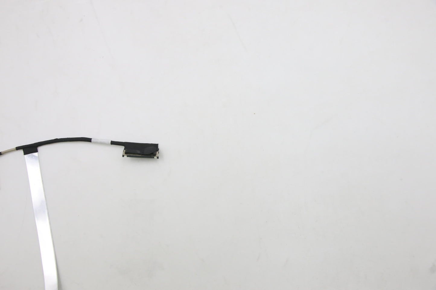 Lenovo Cable Edp Cable C 82L3 For 28K - 5C10S30230