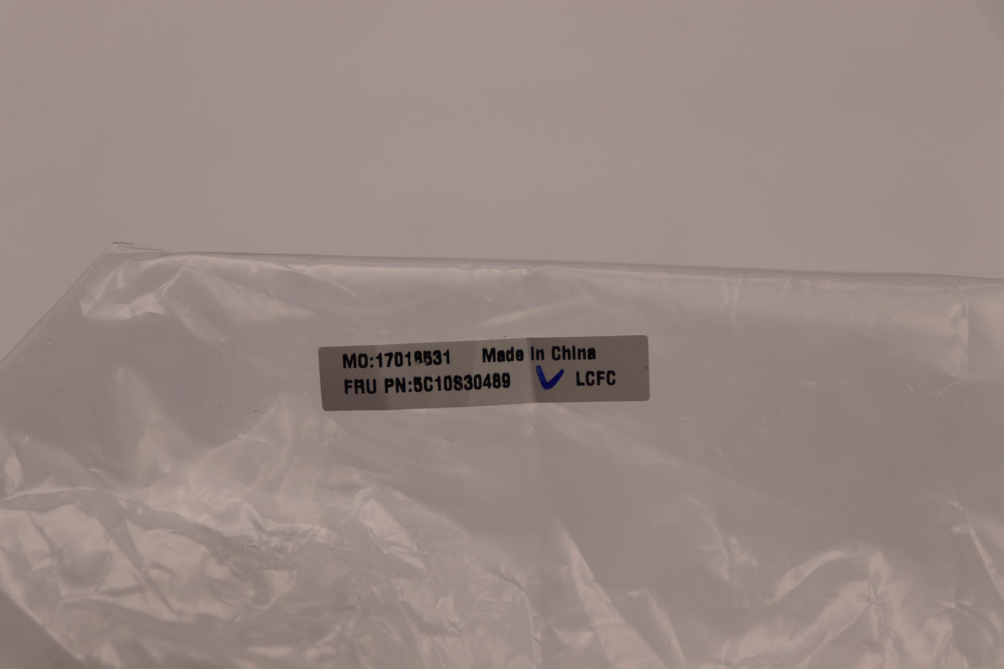 Lenovo EDP Cable, Touchscreen Compatible - 5C10S30489