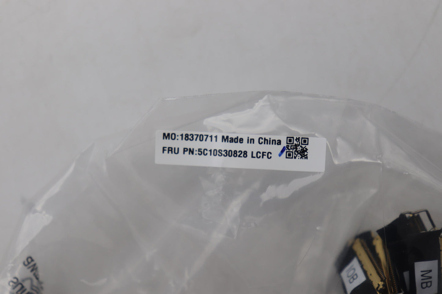 Lenovo Cable Cable L82Yq Mb Left - 5C10S30828