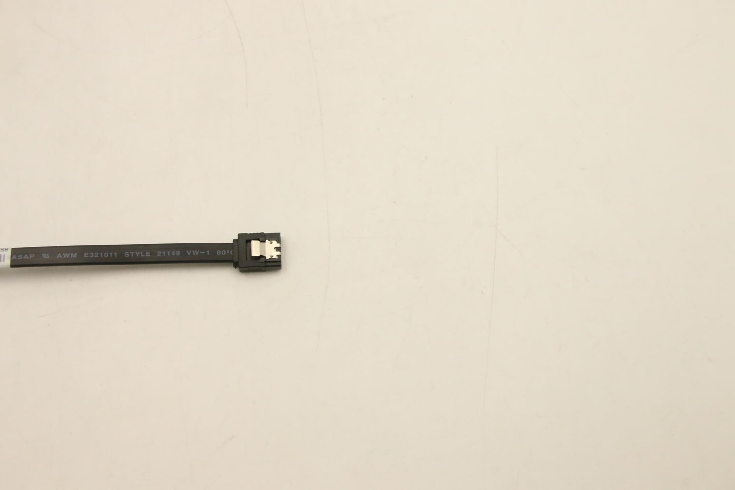 Lenovo Cable Fru185Mmsata 1 Latch R_A - 5C10U58408