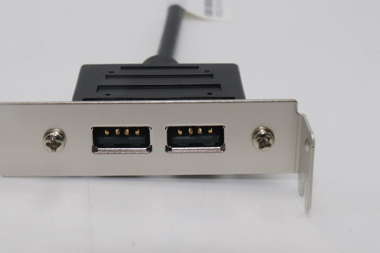 Lenovo Cable Fru 200Mm Rear Usb2 Lp C - 5C10U58419
