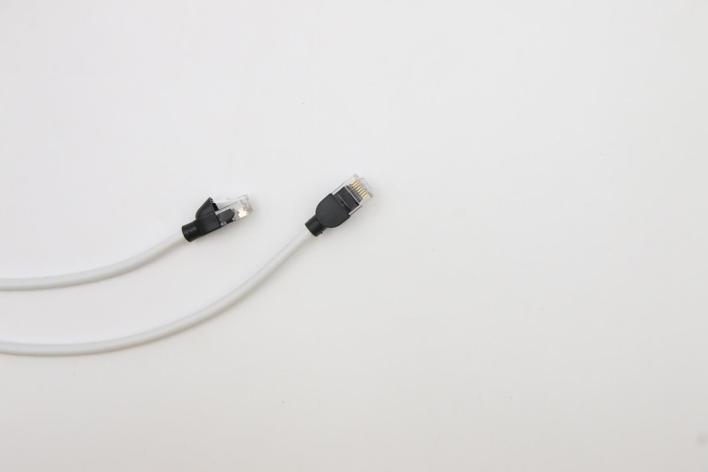 Lenovo Cable 2M,Cat5,Cable,Black - 5C10V25078