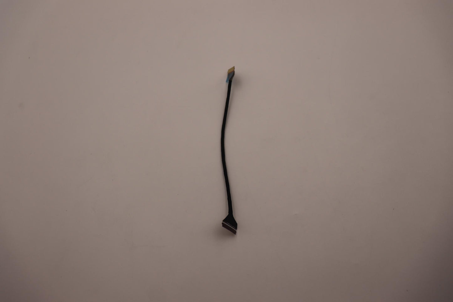 Lenovo H-CONN SET 2E6 M/B-IO Cable, AMPHENOL - 5C11C12659