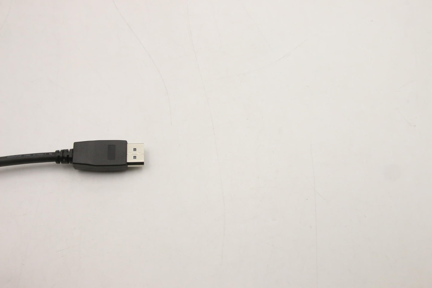 Lenovo Cable Displayport Cable Kit - 5C11E09629