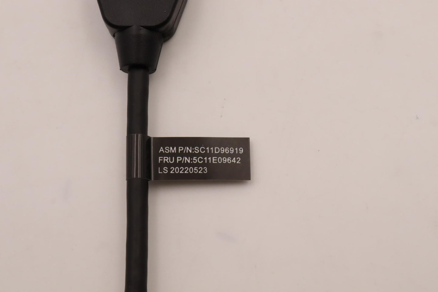 Lenovo Cable Minidp To Dp Cable For N - 5C11E09642