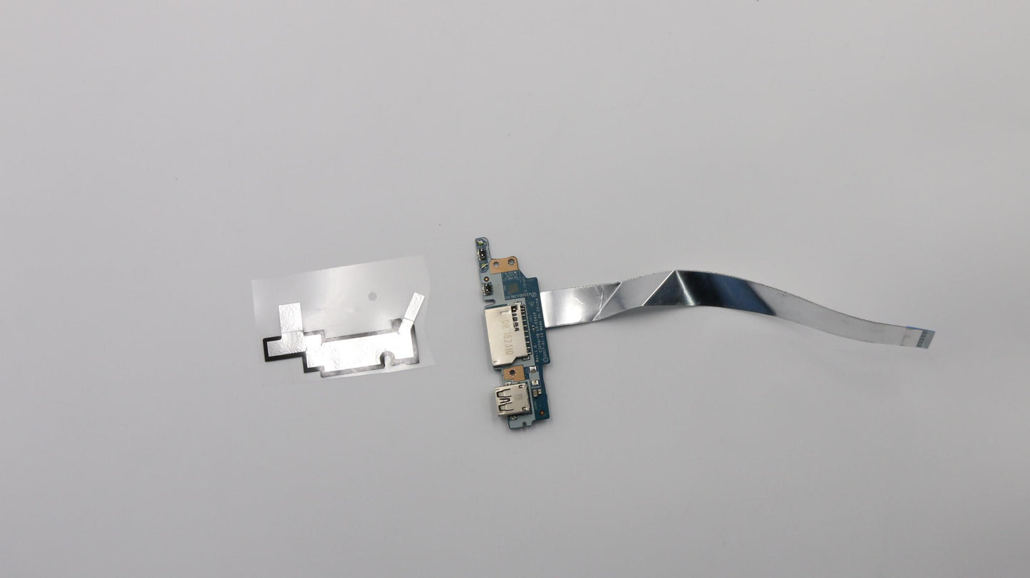 Lenovo IO Board C 80XB with Cable - 5C50N71273