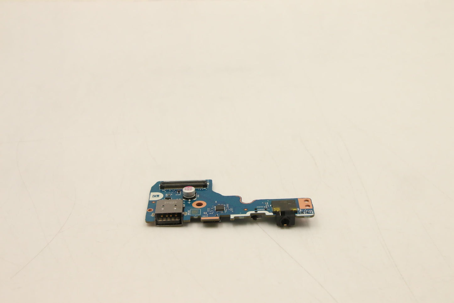 Lenovo Cardpop Usb Board L 82Rc - 5C50S25299