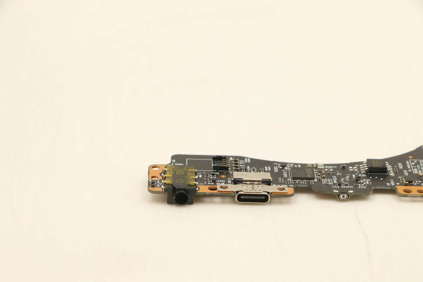 Lenovo Cardpop Usb Board L 82Lu - 5C50S25303