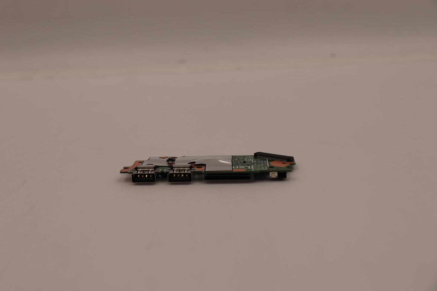 Lenovo USB Board W 82R9 - 5C50S25332