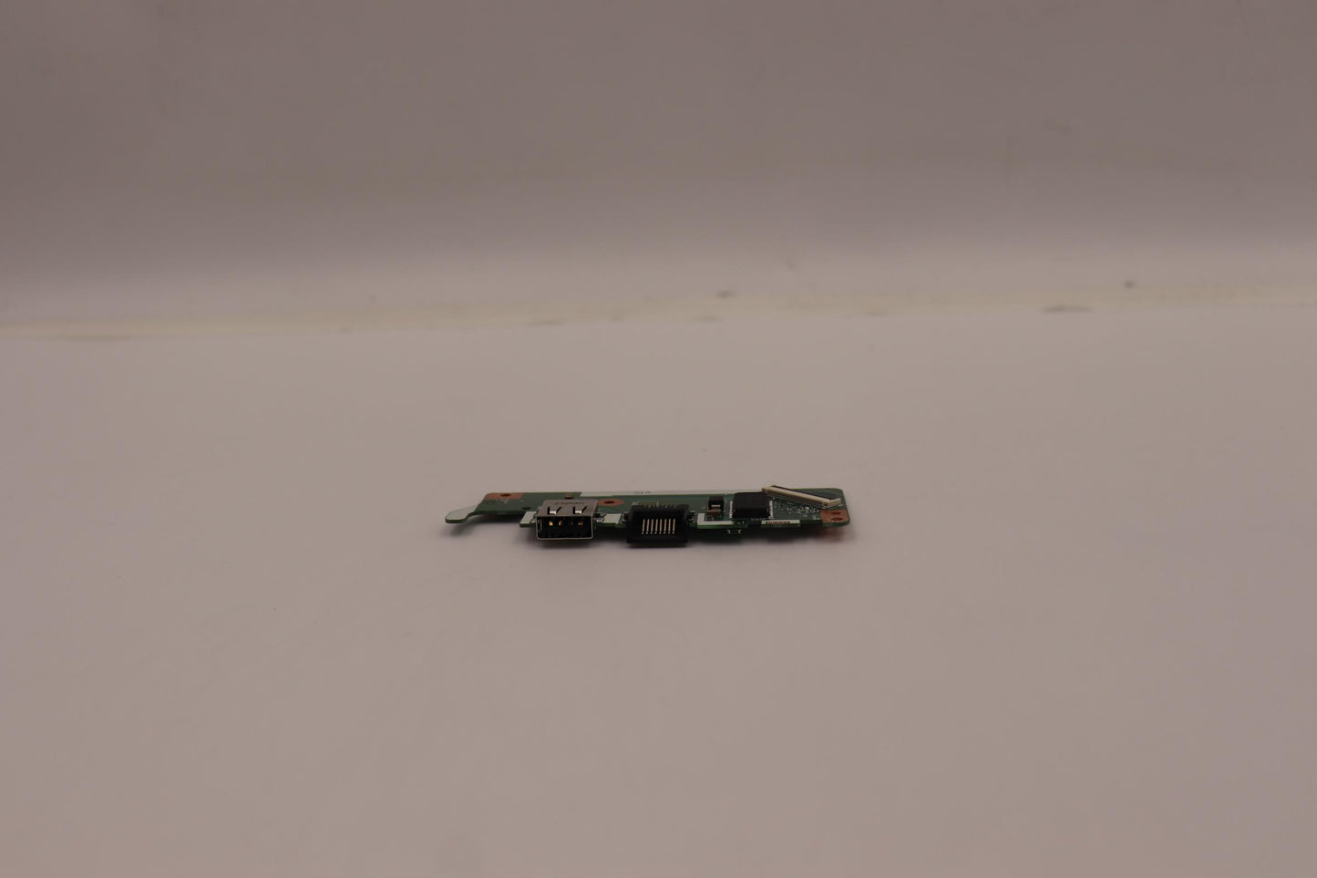 Lenovo Cardpop Usb Board L 82Tv - 5C50S25343