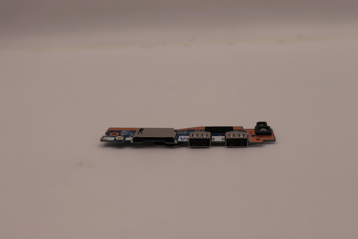 Lenovo USB Board - 5C50S25369