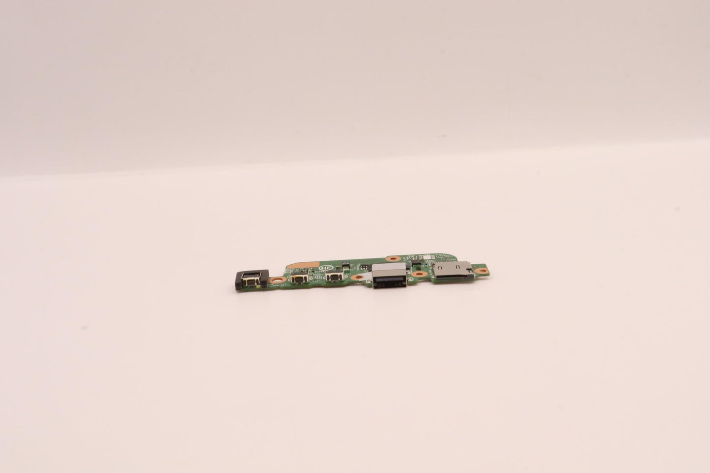 Lenovo IO Sub Card, 300W, Gen 3 - 5C51K84539