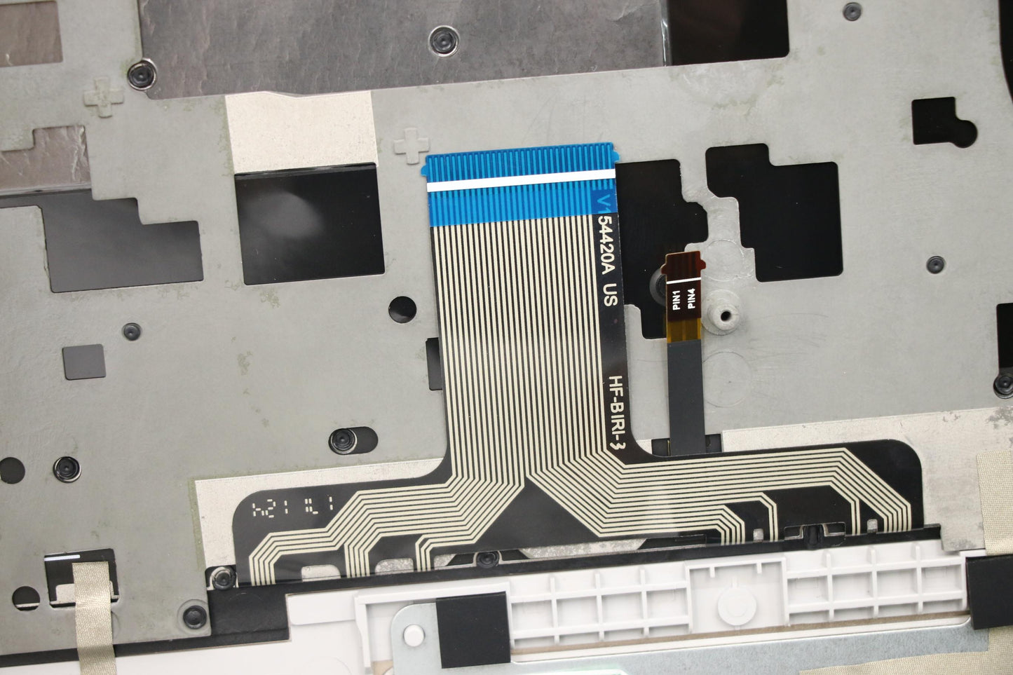 Lenovo Up Assembly Gold W/Kb Usuk Bl - 5CB0M09447