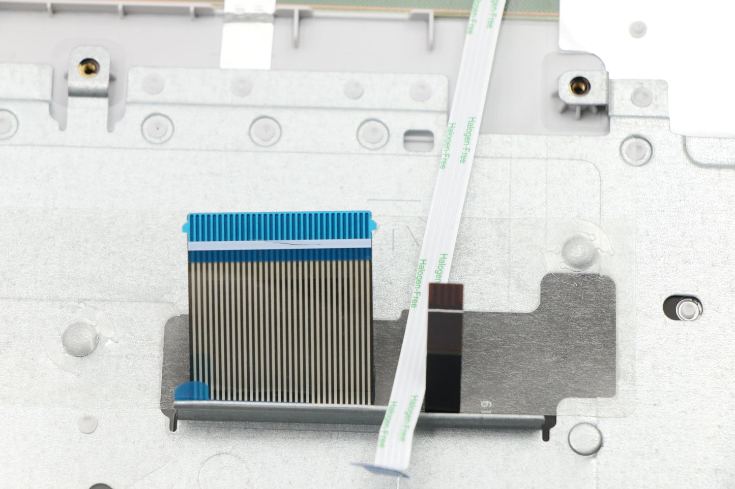 Lenovo Logic Upper Assembly Bl Silver - 5CB0M31080