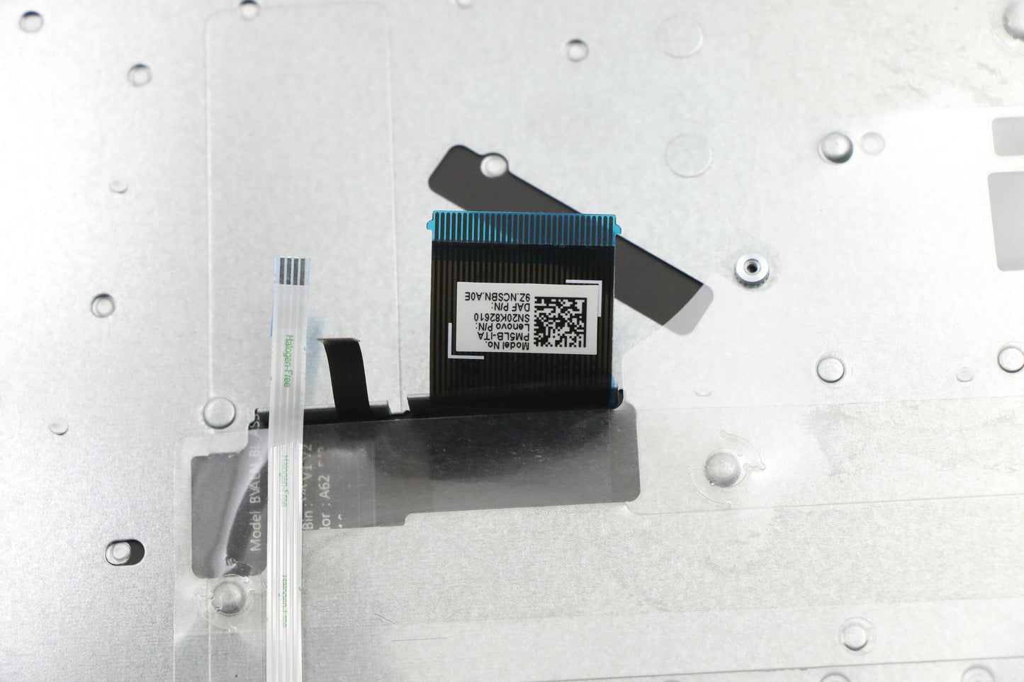 Lenovo Logic Upper Assembly Bl Wht It - 5CB0M31173
