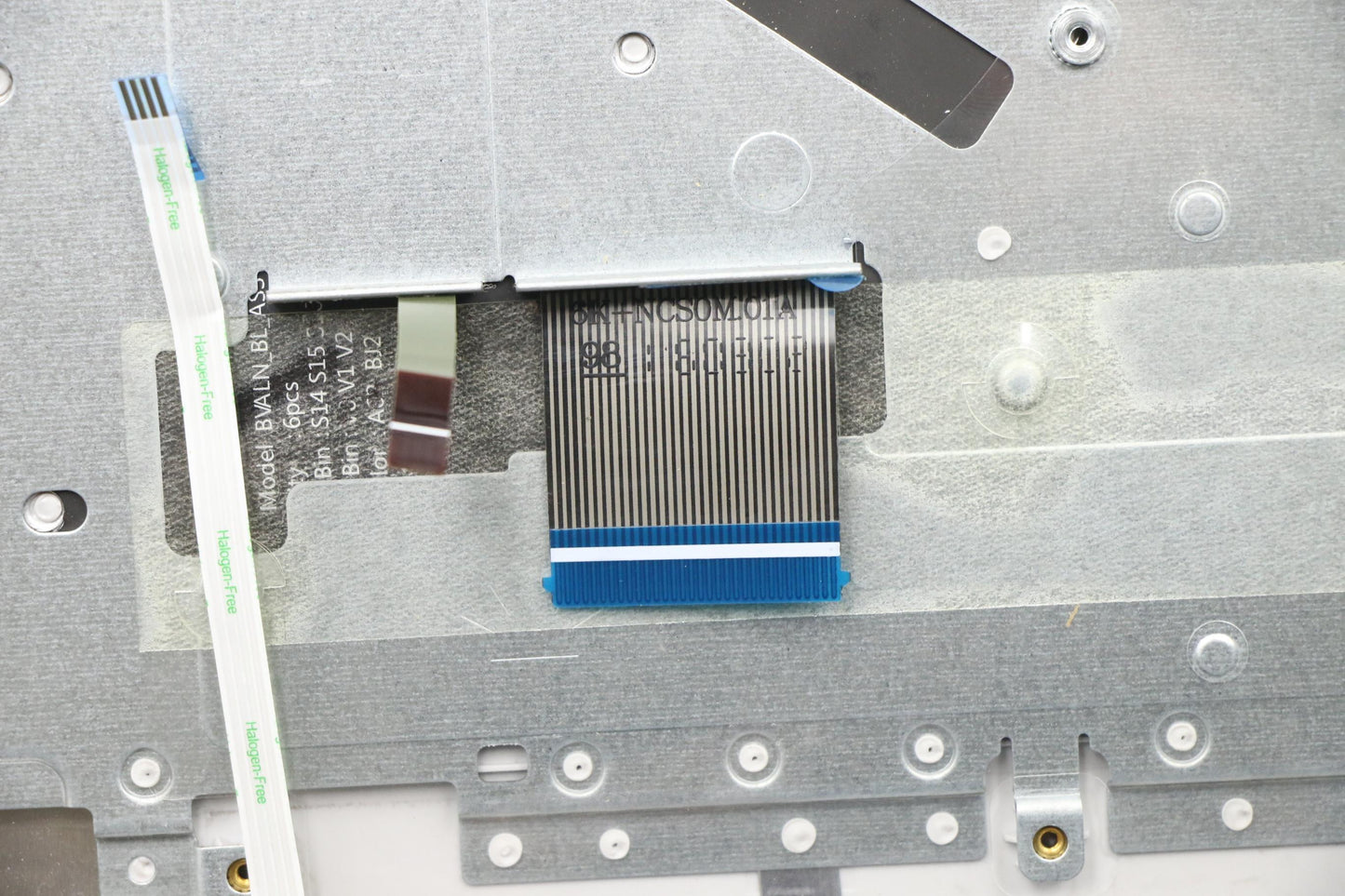 Lenovo Logic Upper Assembly Bl Silver - 5CB0M31214
