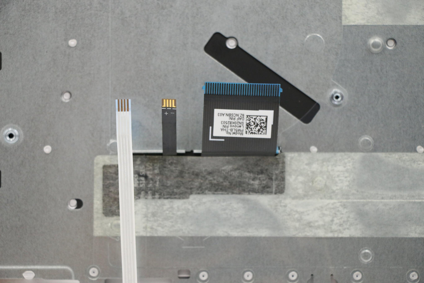 Lenovo Logic Upper Assembly Bl Silver - 5CB0M31255