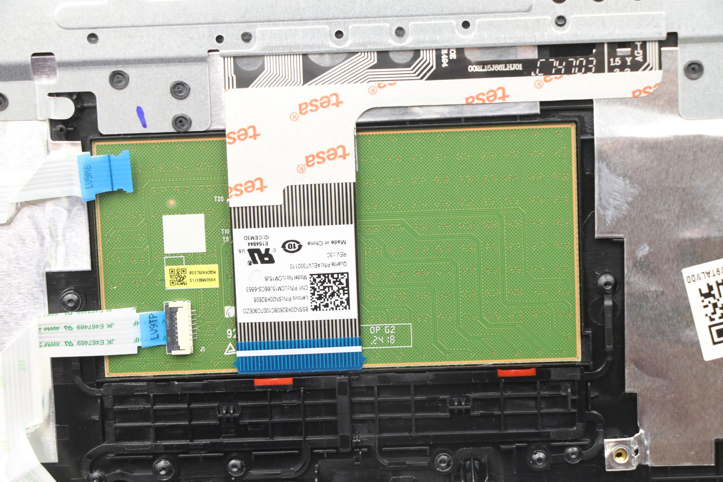 Lenovo Lv9 Top Case Czech W/Kb Assemb - 5CB0M31621