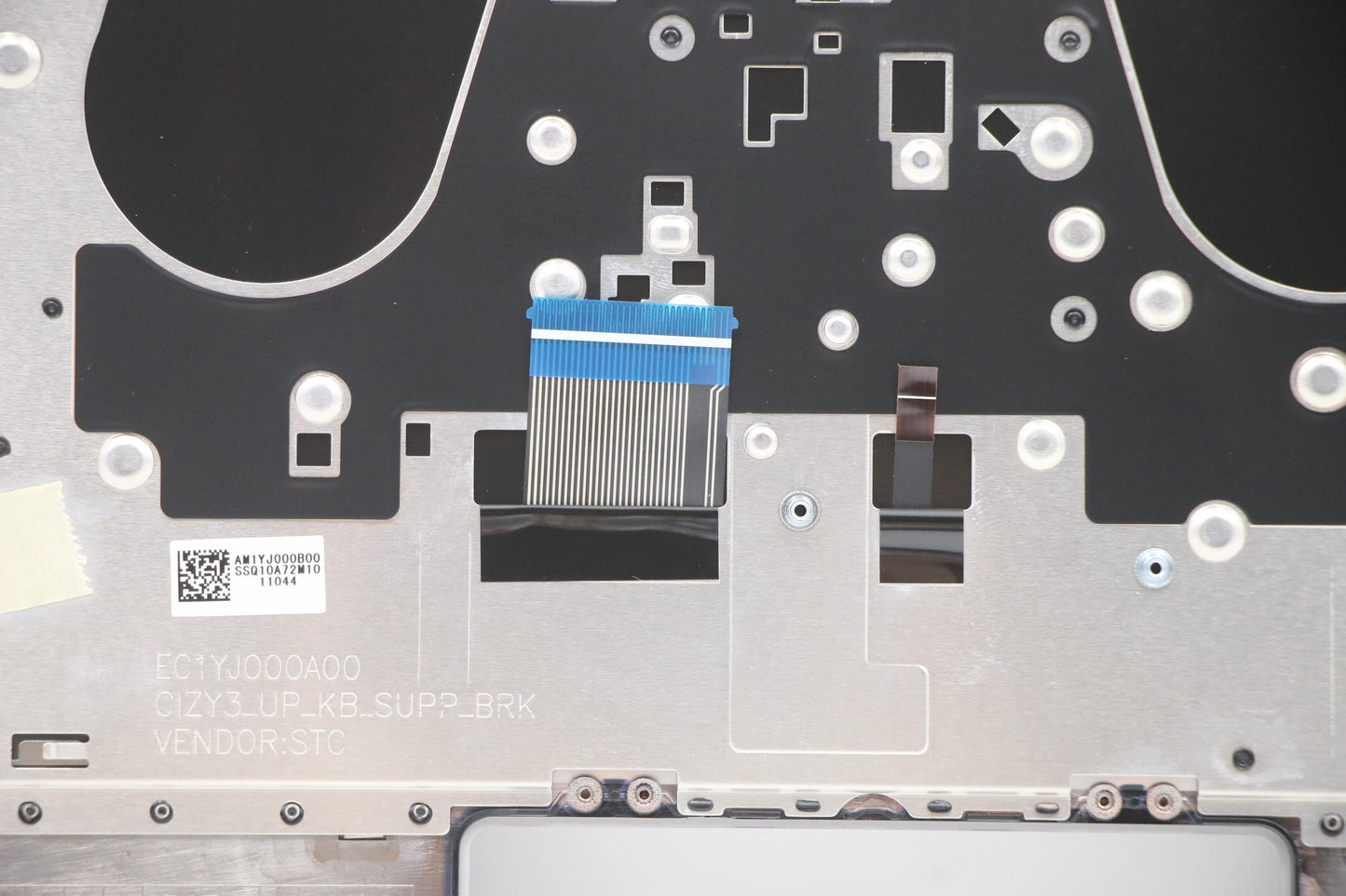 Lenovo Up Assembly Silver W/Keyboard - 5CB0N67885