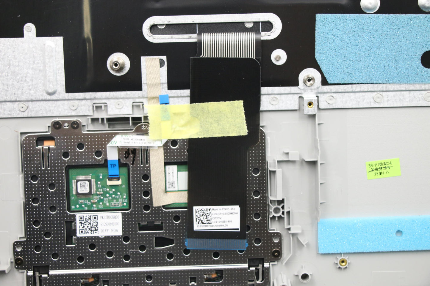 Lenovo Upper Case C 80Y9 Mgrnfpnblw/K - 5CB0N77760