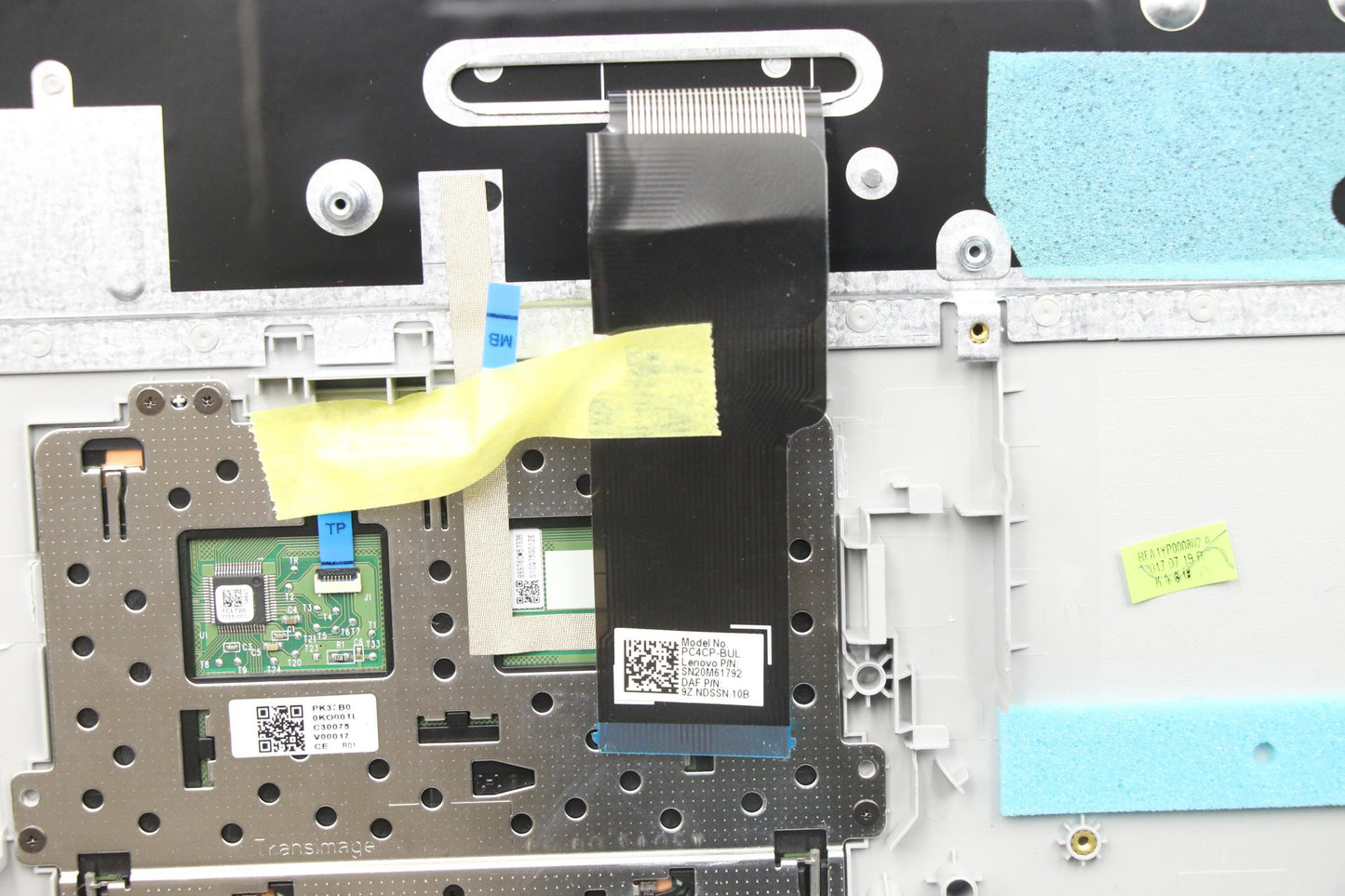 Lenovo Upper Case C 80Y9 Mgrnfpnblw/K - 5CB0N77777