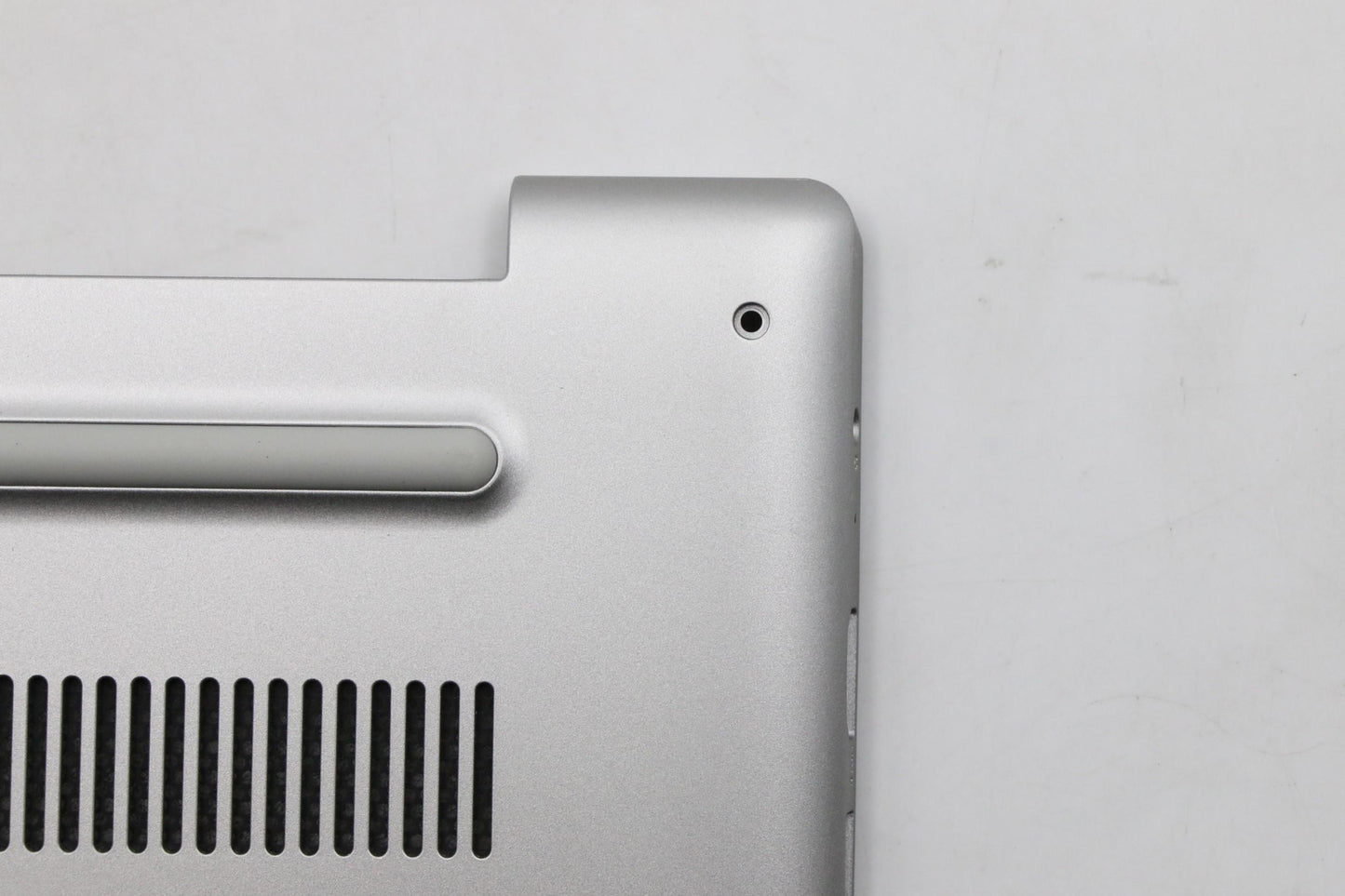 Lenovo Logic Lower Silver - 5CB0N77788