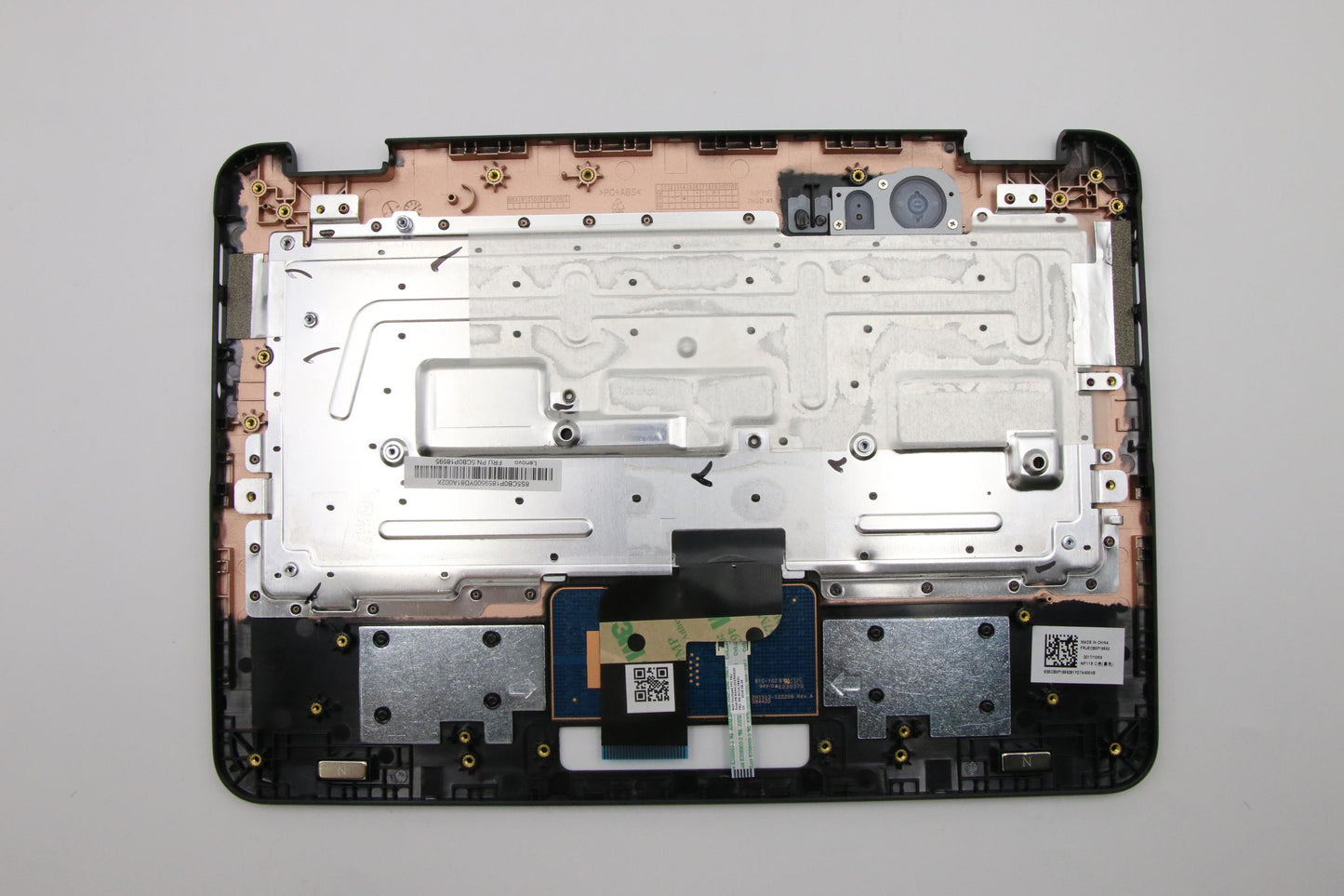 Lenovo Upper Case Asm 3N 81Af W/Kb It - 5CB0P18595