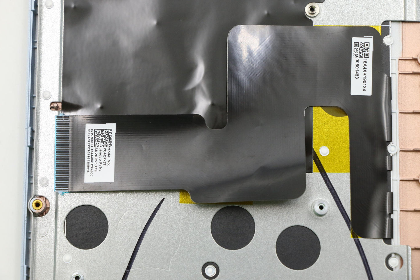 Lenovo Up Case Asm 3N 81A5 W/Kb Ita B - 5CB0P23844