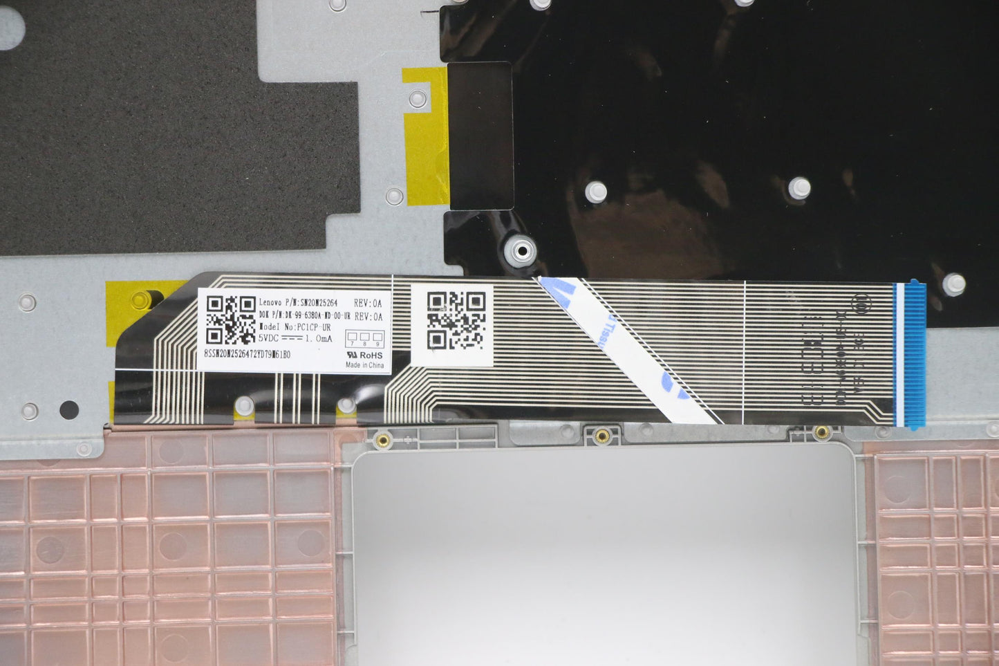 Lenovo Up Case Asm 3N 81A4 W/Kb Ukr G - 5CB0P23846
