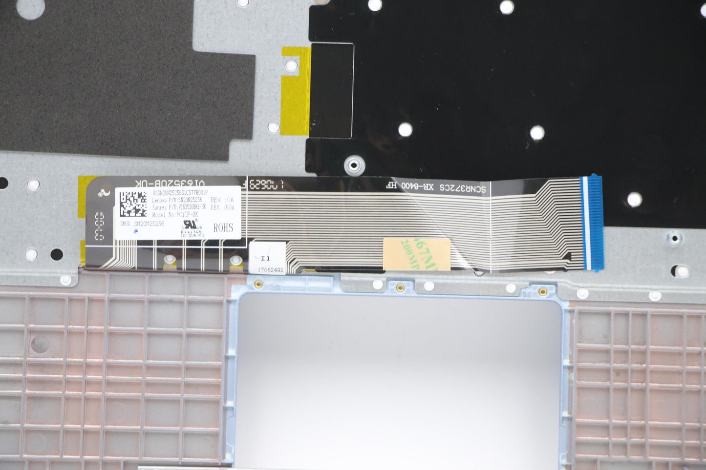 Lenovo Up Case Asm 3N 81A4 W/Kb Uk Bl - 5CB0P23920
