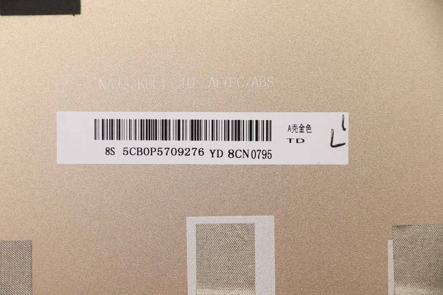 Lenovo Lcd Cover 3N81Akgoldw/Antennam - 5CB0P57092