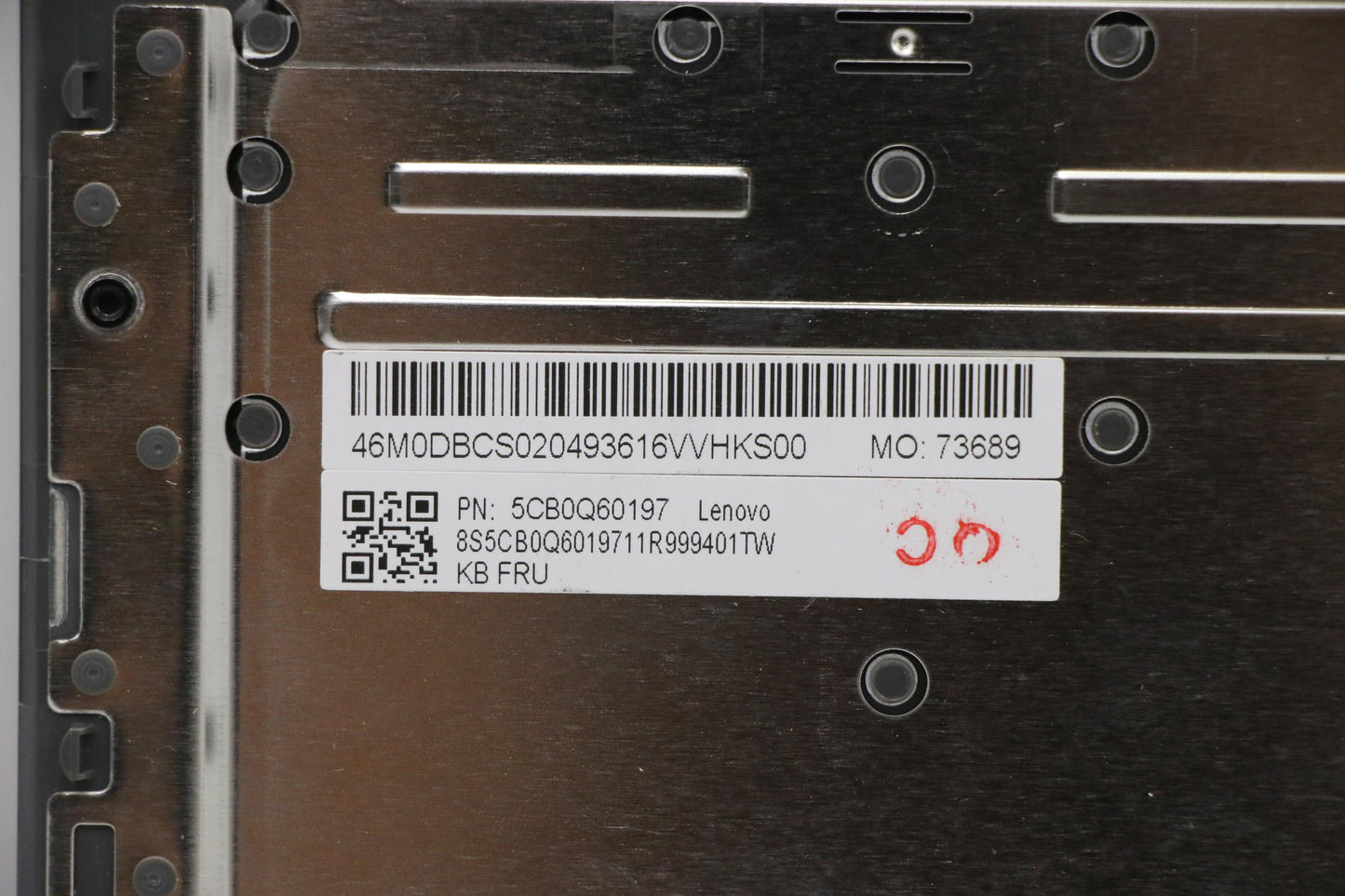 Lenovo Uppercase W 81Ax Mg W/Kb Nfpnb - 5CB0Q60197