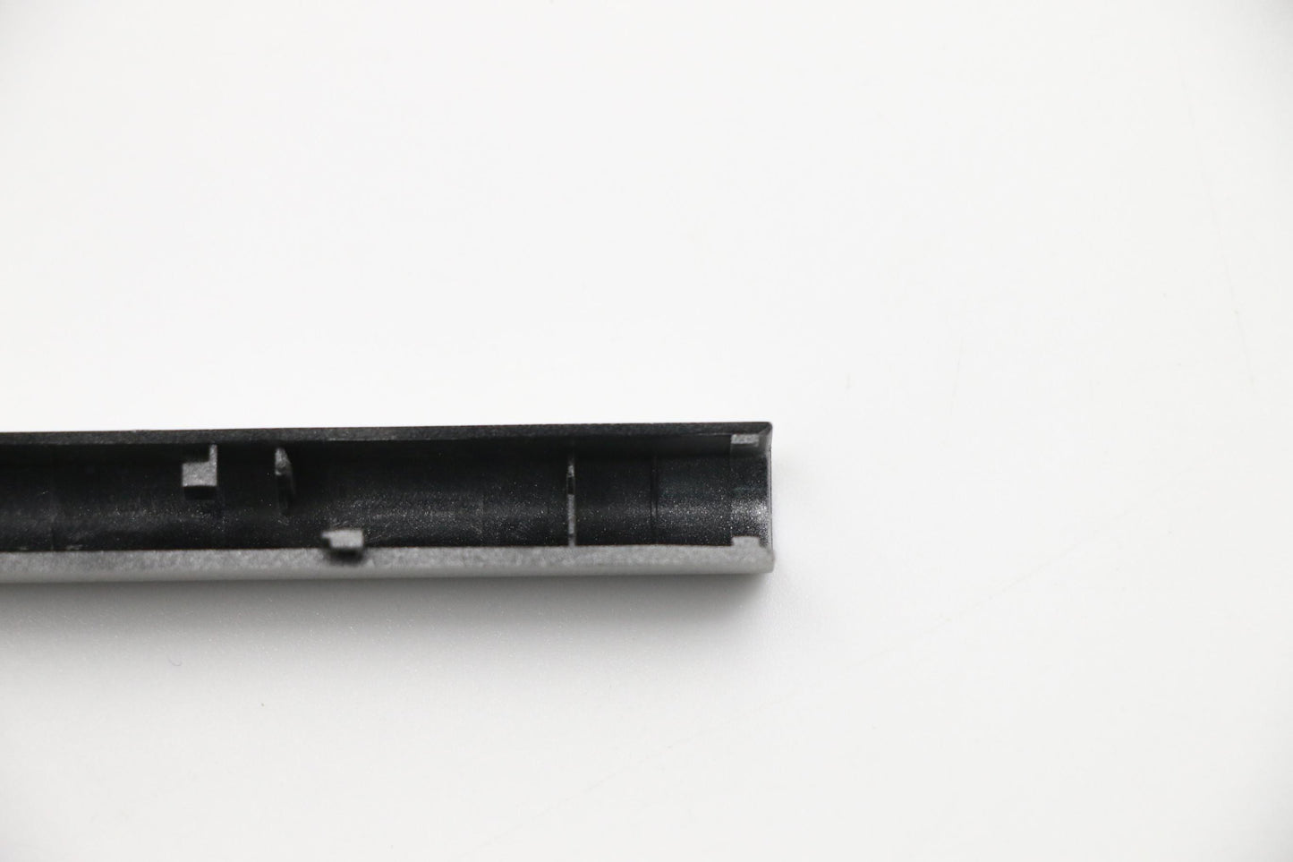 Lenovo Hinge Cover W 81Ac Silver - 5CB0Q62206