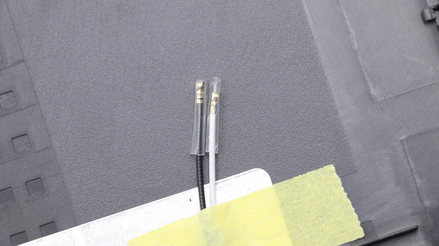 Lenovo Lcd Partslcd Bezelb Cover Hing - 5CB0R39234