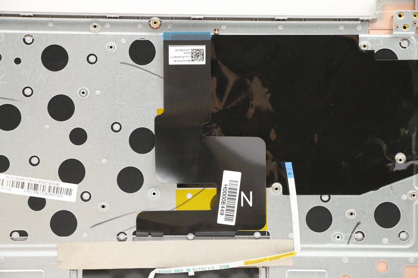 Lenovo Cover Upcase Asm 3N 81J2 Mgr W - 5CB0R61085