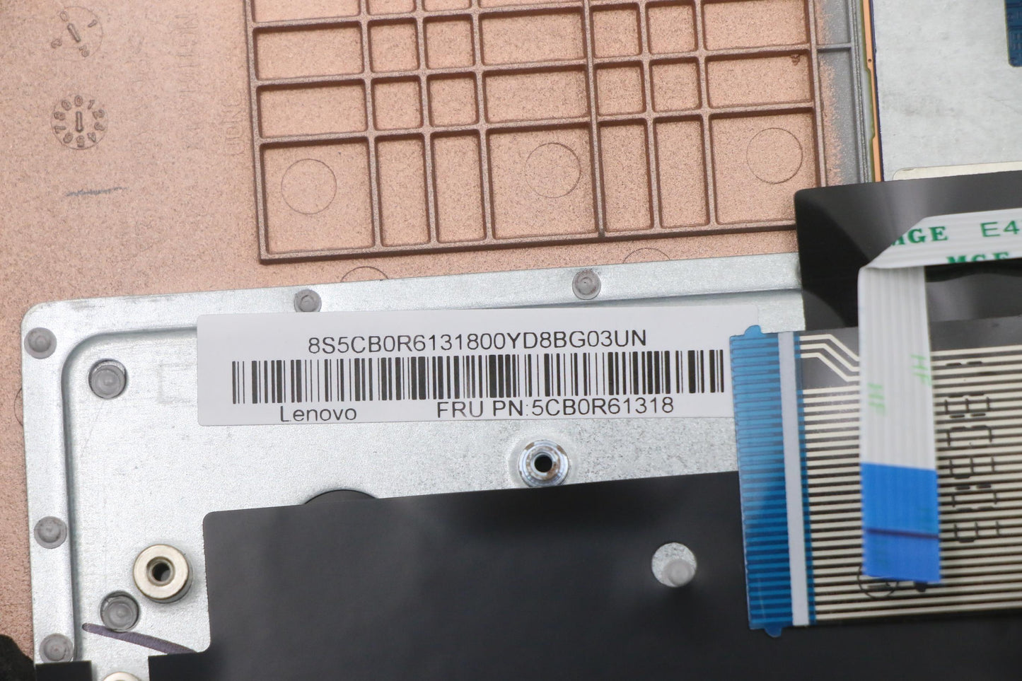Lenovo Cover Upcase Asm 3N 81J1 Mgr W - 5CB0R61318